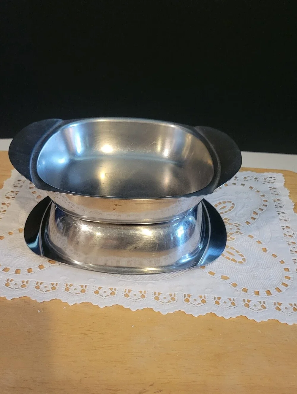 Cultura 18-8 Stainless Steel Rectangle Cafeteria Trays (Set of 2) - 8.5
